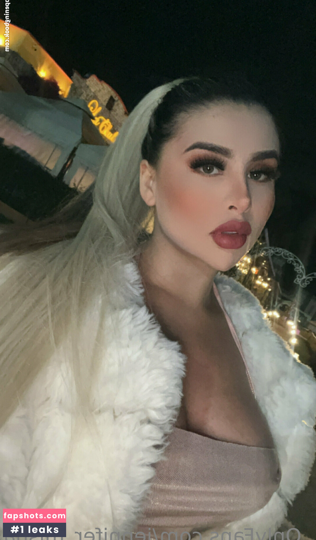 jennifer_misha gallery photo #2