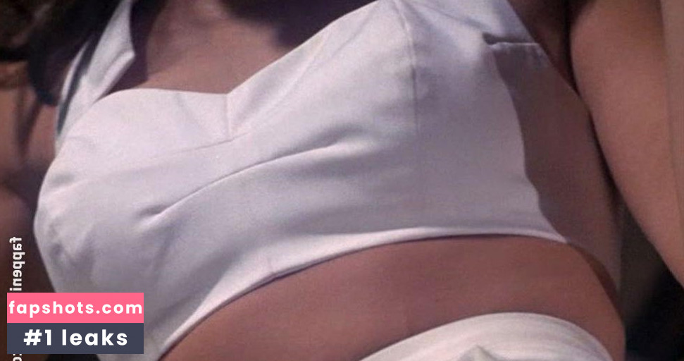 Jennifer O'Neill Filtración Desnuda OnlyFans Foto #4 - Fapshots