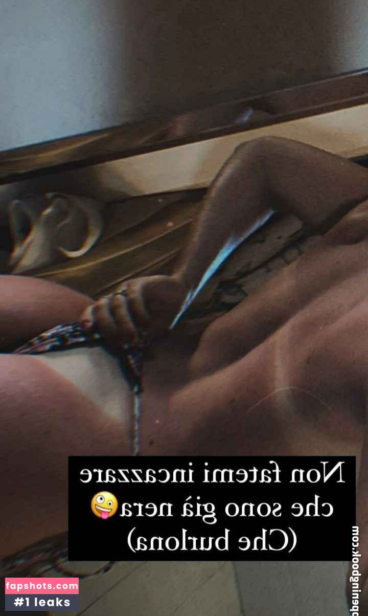 Jennifer Roncato gallery photo #29