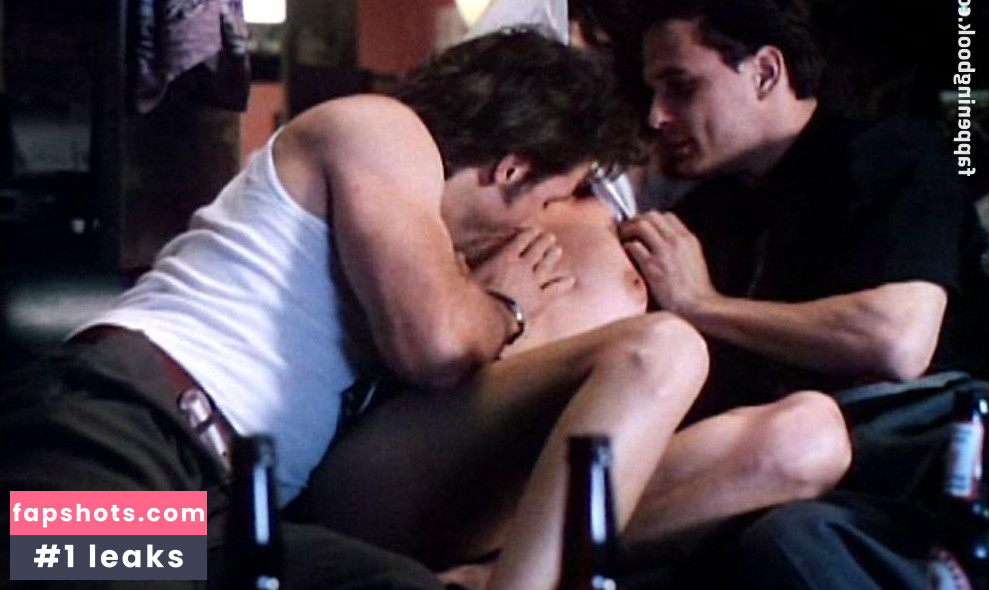 Jennifer Rubin nude babe gallery