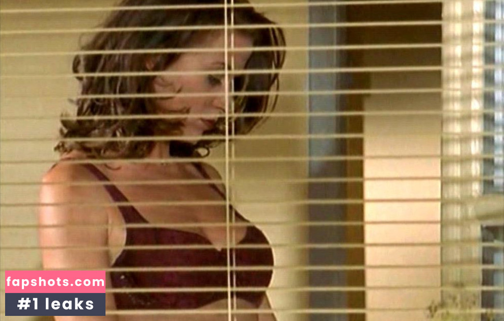 Jennifer Steffens gallery photo #2