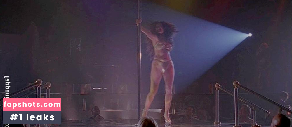 Jennifer Tilly gallery photo #125