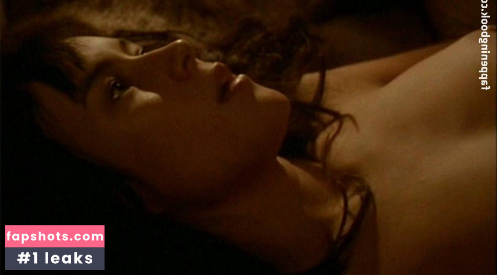 Jennifer Tilly gallery photo #130