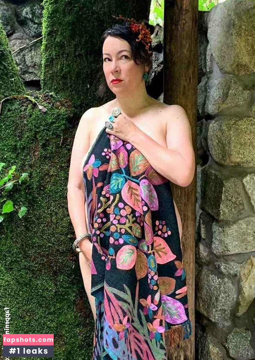 Jennifer Tilly gallery photo #7