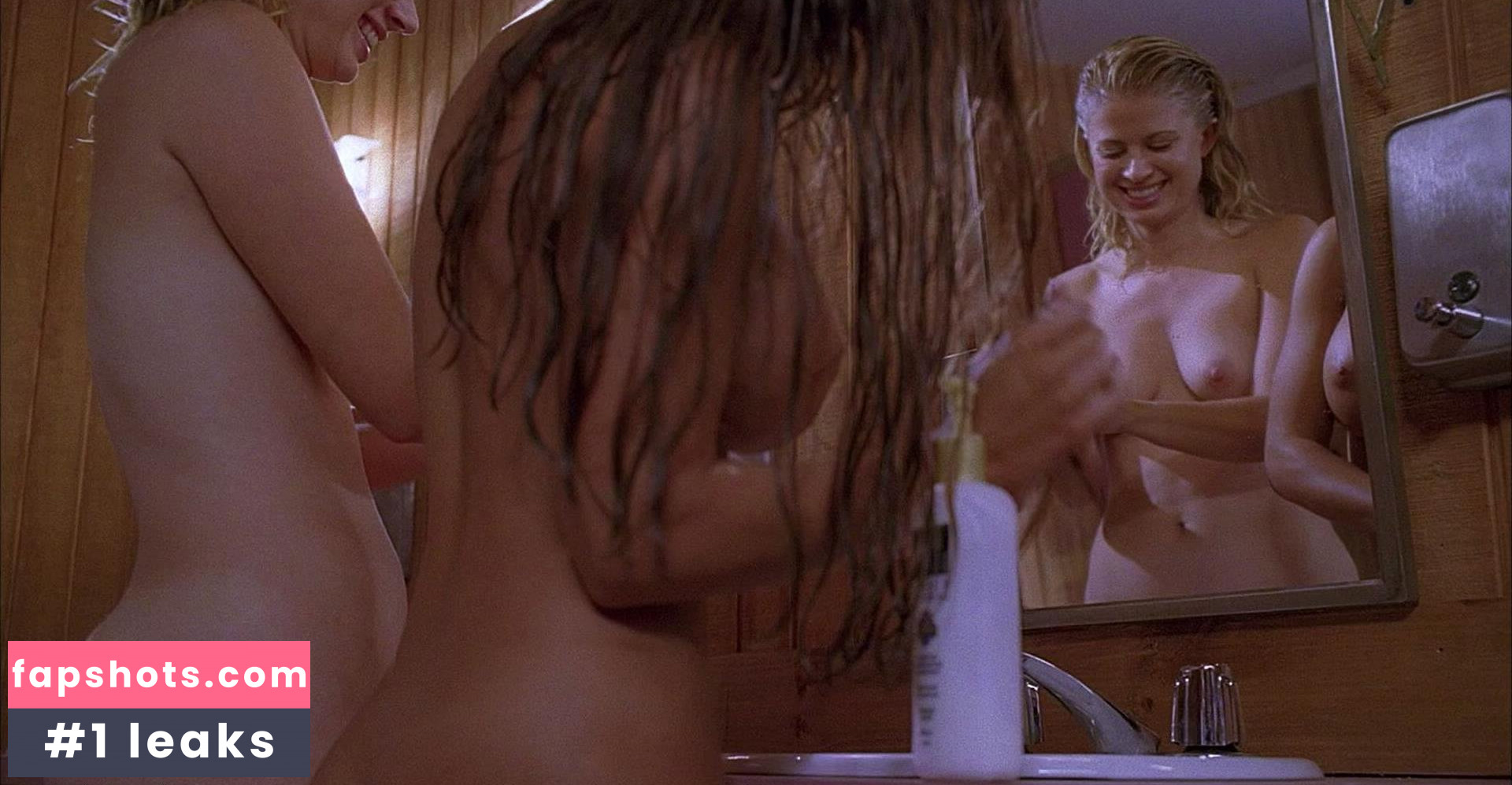 Jennifer Walcott gallery photo #124