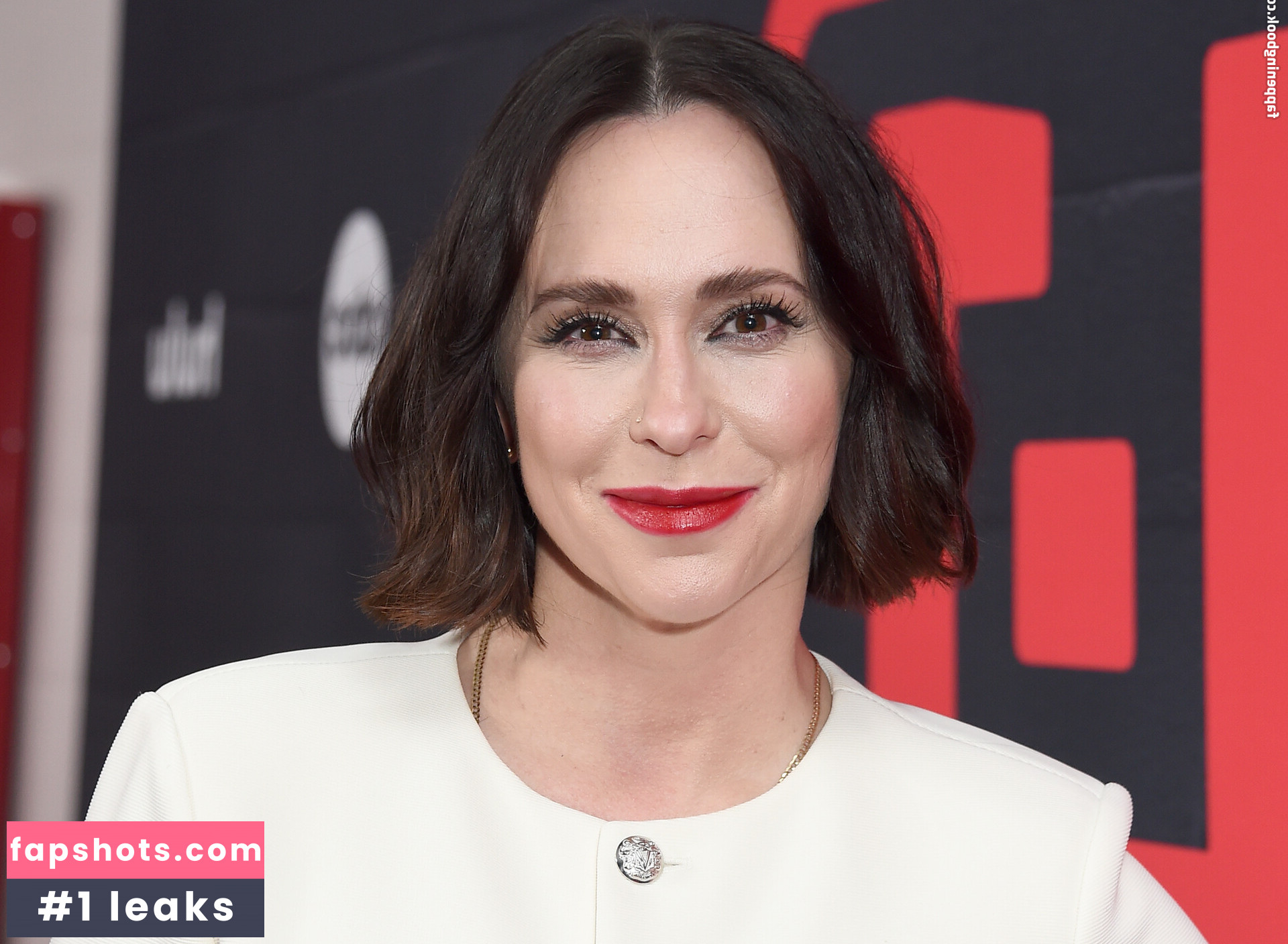 jenniferLoveHewitt gallery photo #10