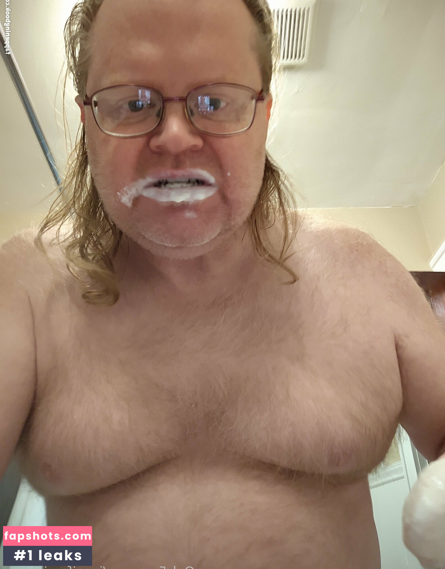 jenniferpieclown nude babe gallery