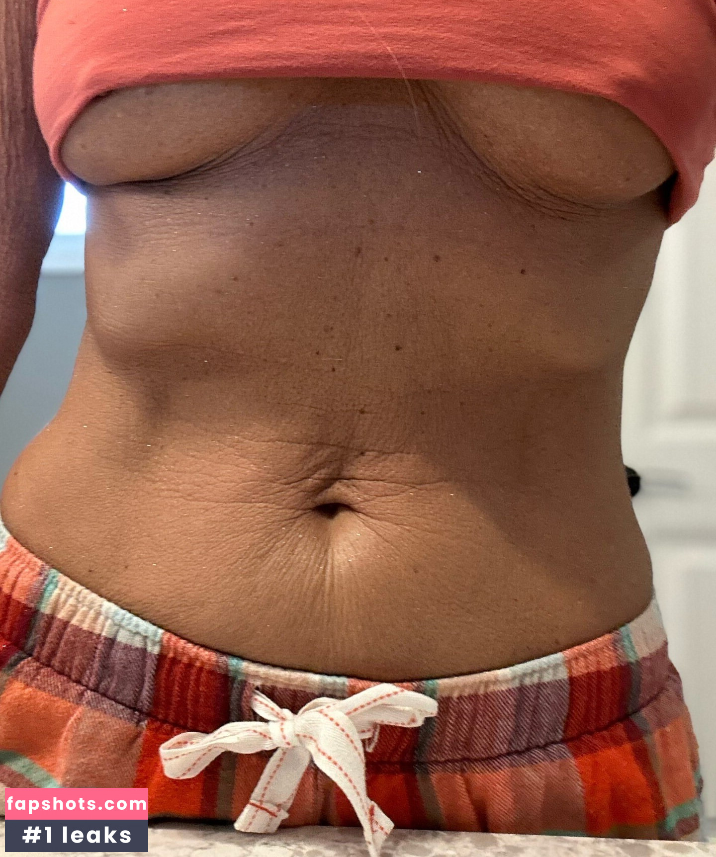 Jenniferssecrets gallery photo #22