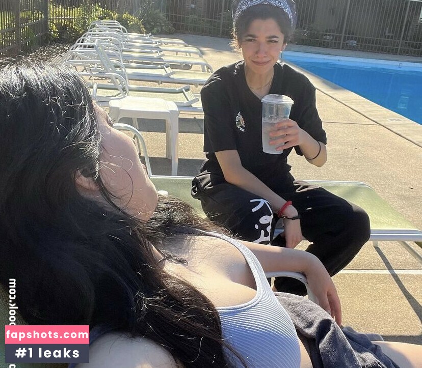 Jennmelon gallery photo #40