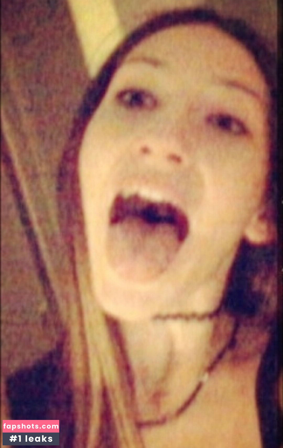 Jenny Disney gallery photo #3