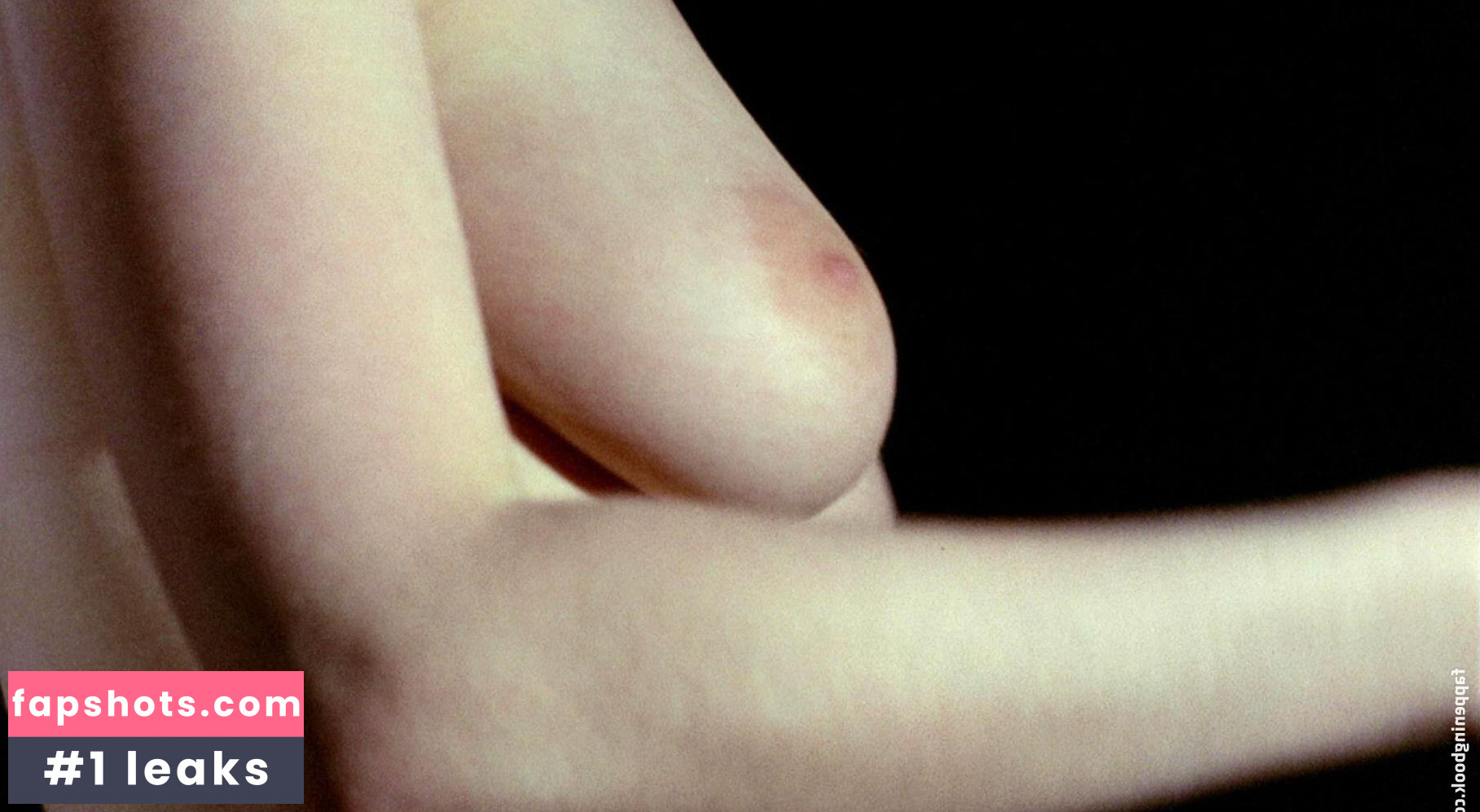 Jenny Hanley gallery photo #2