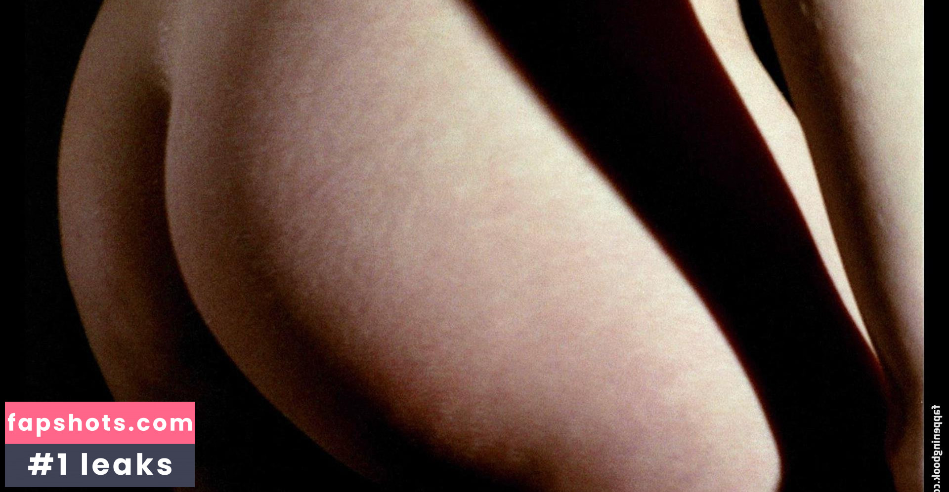 Jenny Hanley nude babe gallery