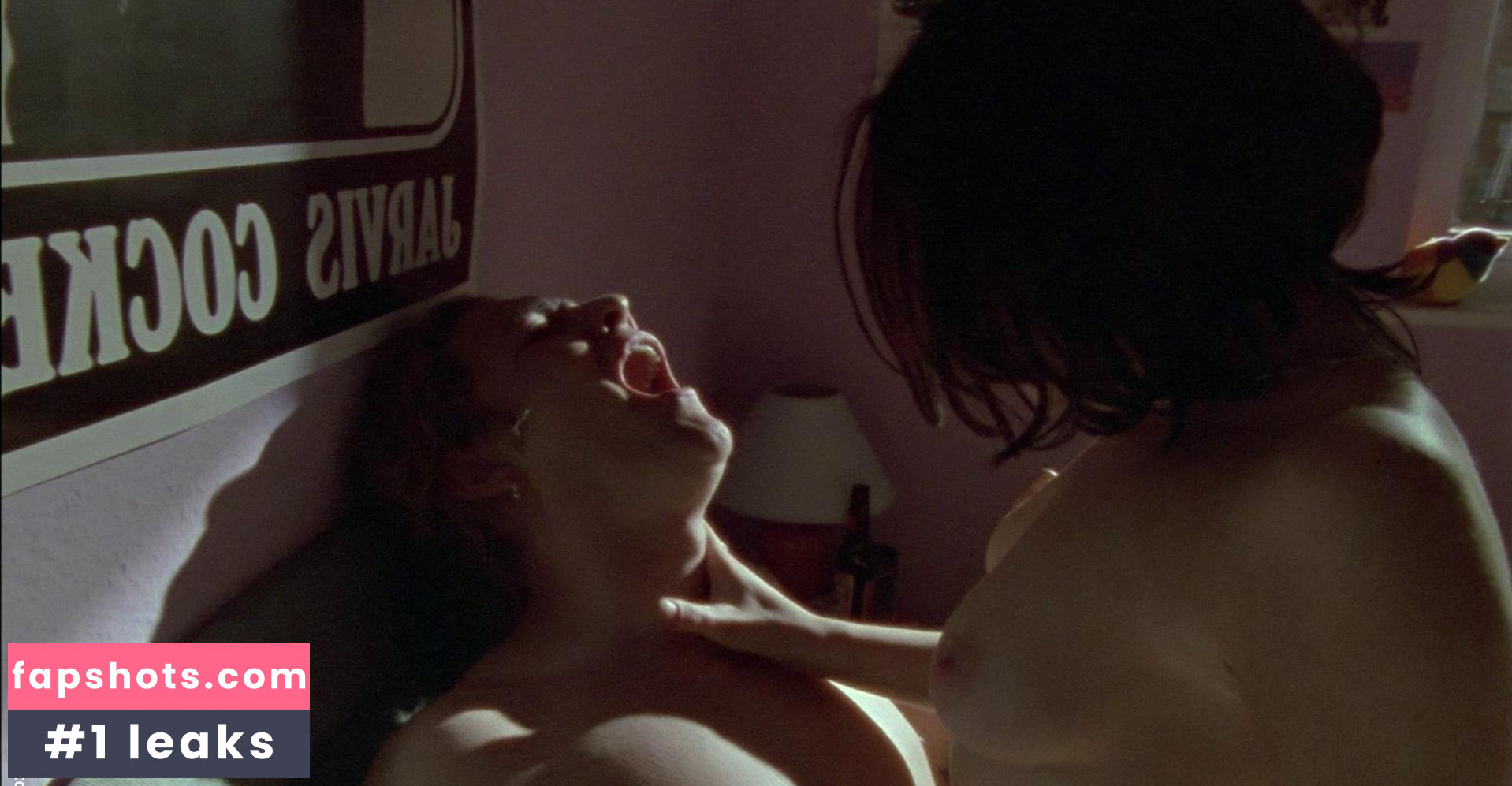 Jenny McCrindle gallery photo #5