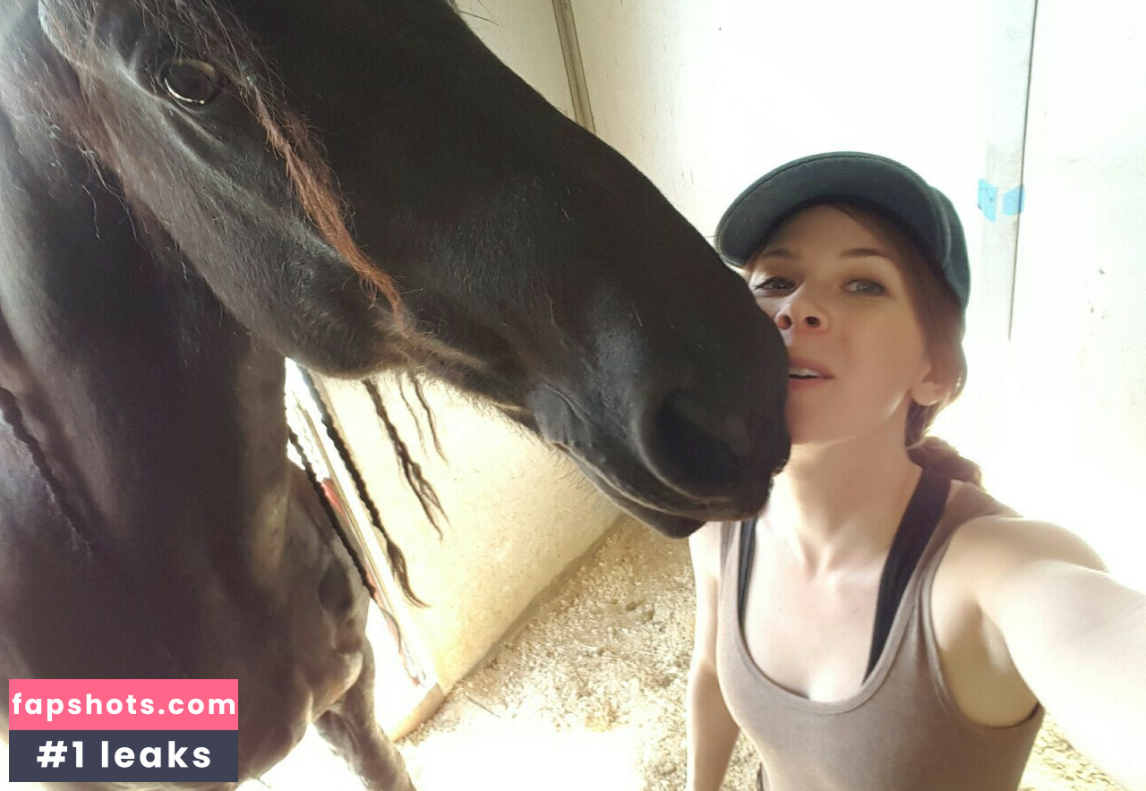 Jenny Nicholson Filtración Desnuda OnlyFans Foto #17 - Fapshots