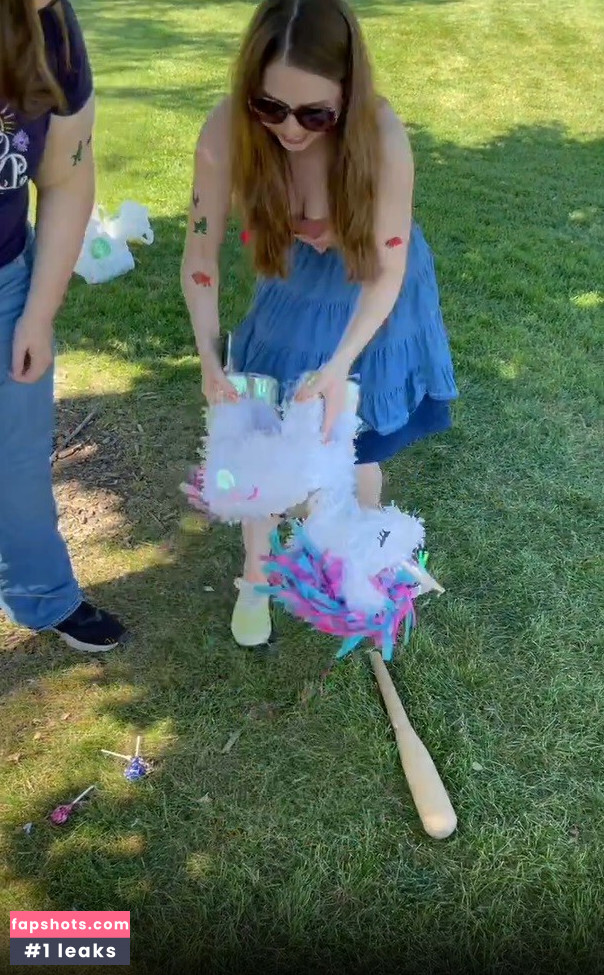 Jenny Nicholson Filtración Desnuda OnlyFans Foto #34 - Fapshots