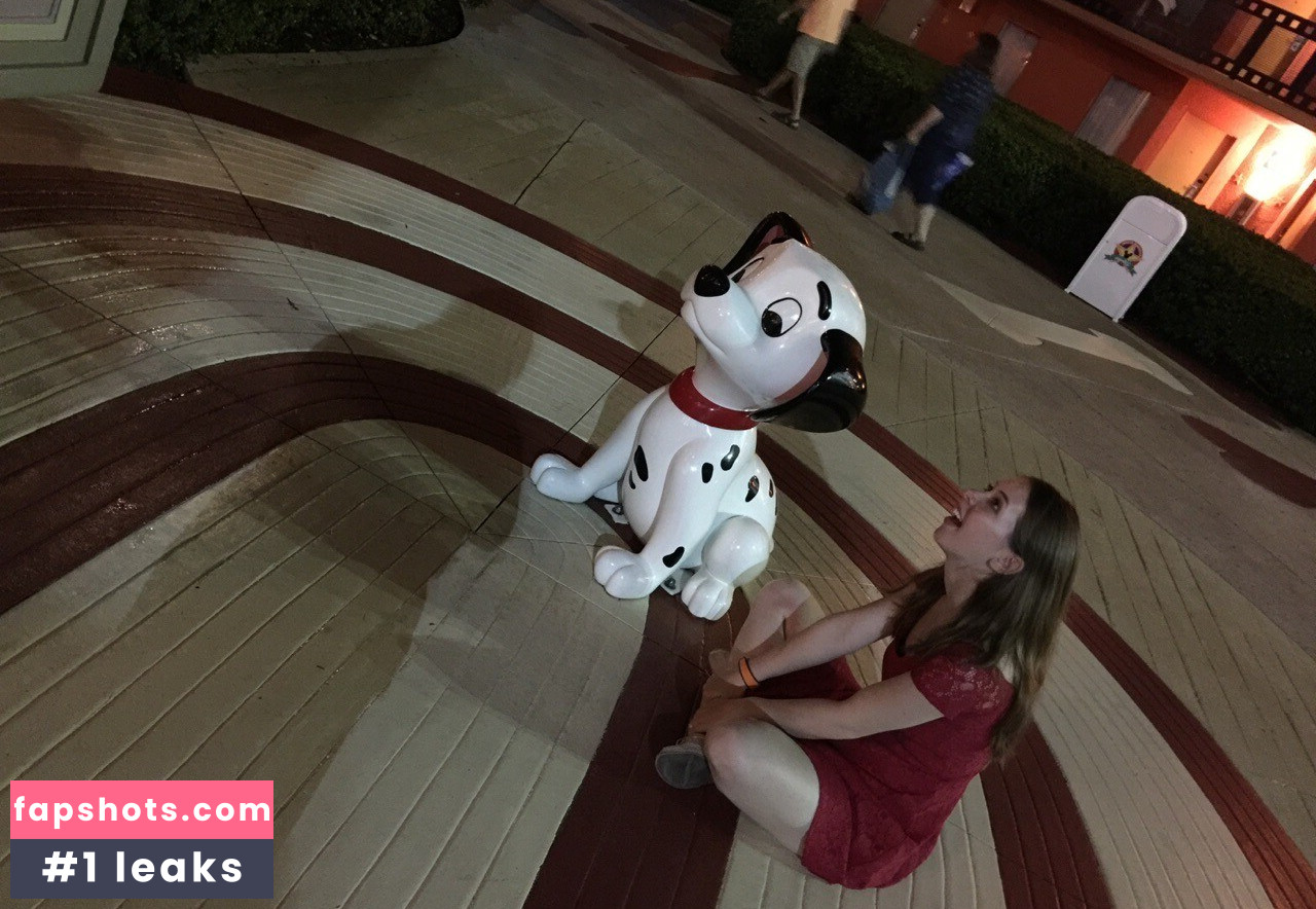 Jenny Nicholson Filtración Desnuda OnlyFans Foto #7 - Fapshots