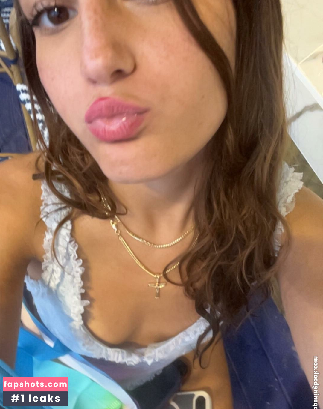 Jenny Popach gallery photo #29