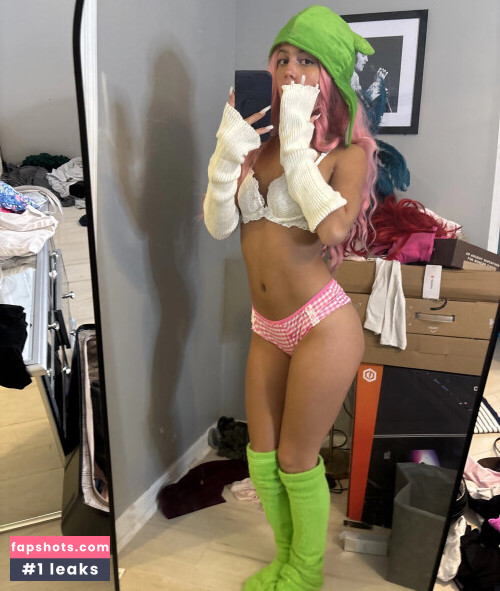 Jenny Popach gallery photo #47