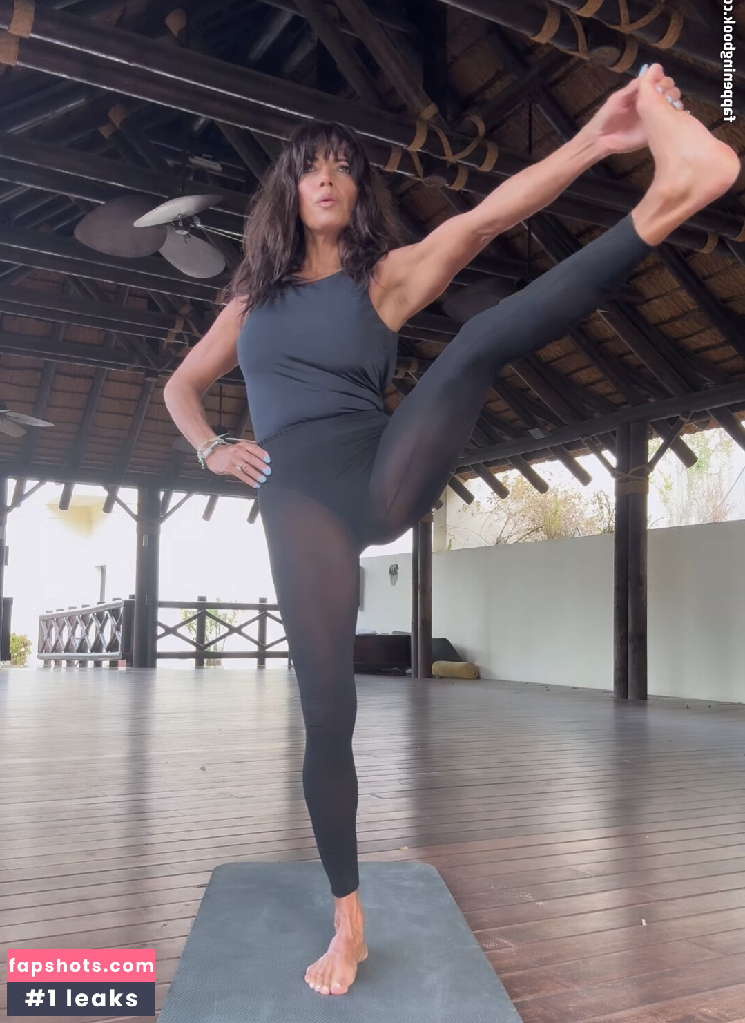 Jenny Powell Nude Leaks OnlyFans Photos #18 - LeakJerk