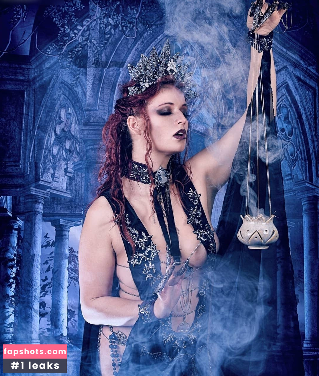 Jenny Redlocks gallery photo #7