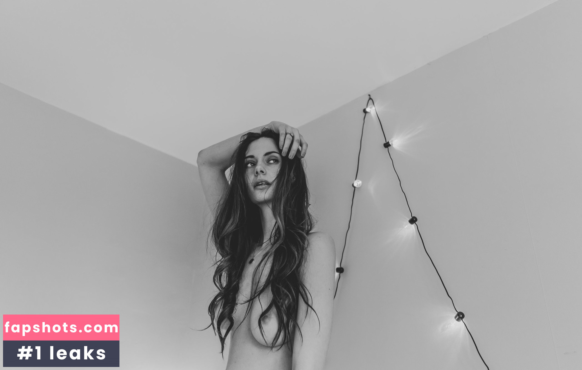 Jenny Rose Fisher gallery photo #10