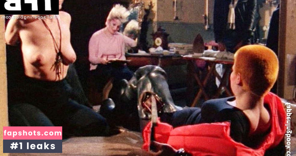 Jenny Runacre gallery photo #4