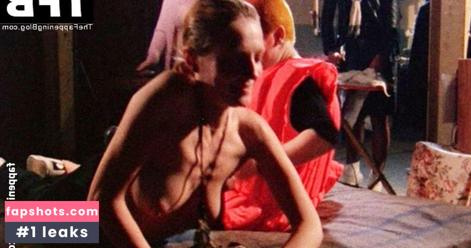 Jenny Runacre gallery photo #9