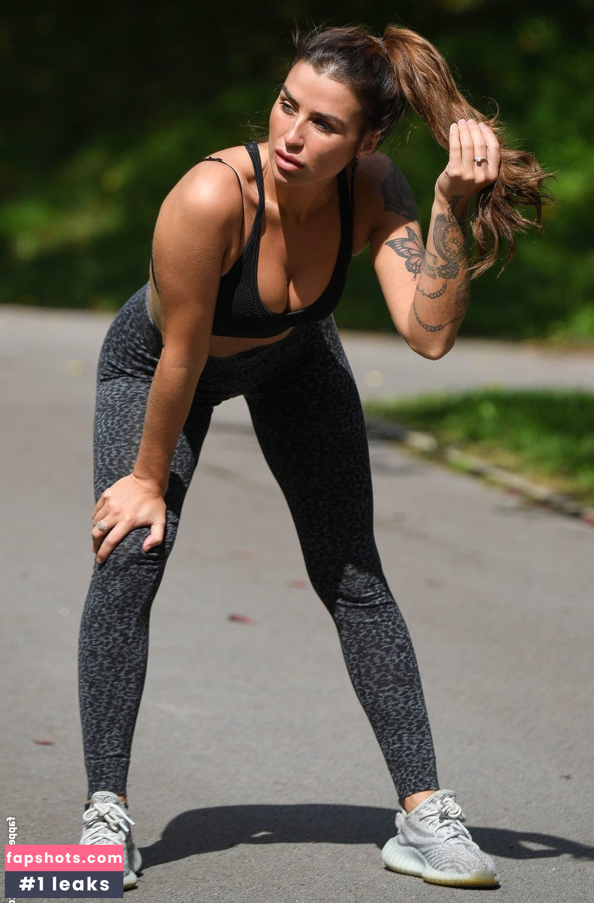 Jenny Thompson gallery photo #21