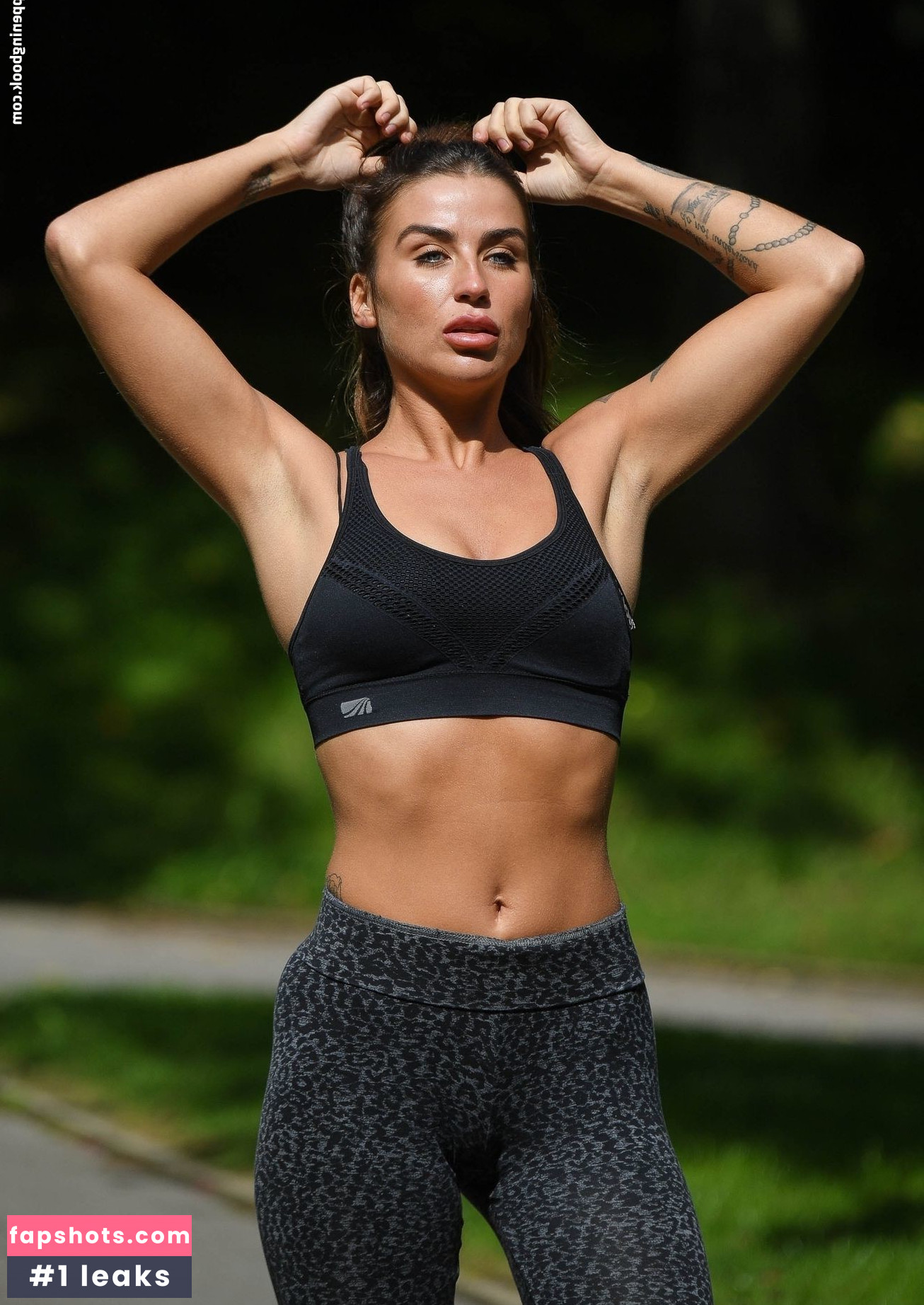 Jenny Thompson gallery photo #26