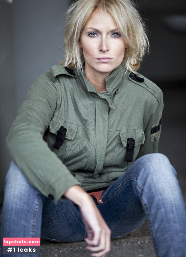 Jenny Winkler gallery photo #15