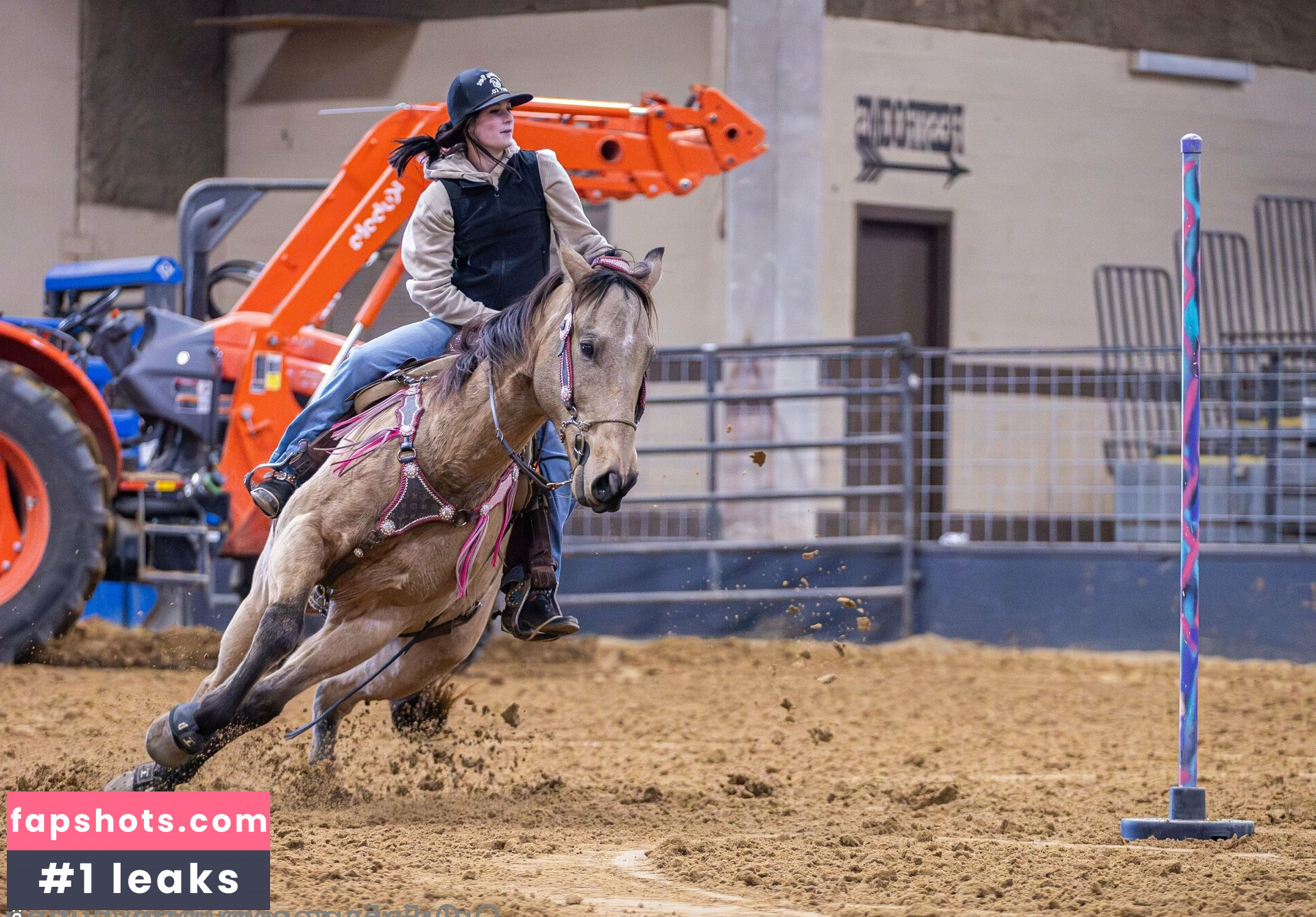 jennycutiee gallery photo #36