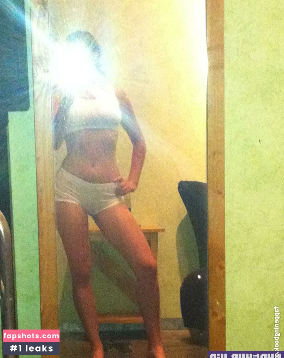 Jennyfer Lawerence gallery photo #12