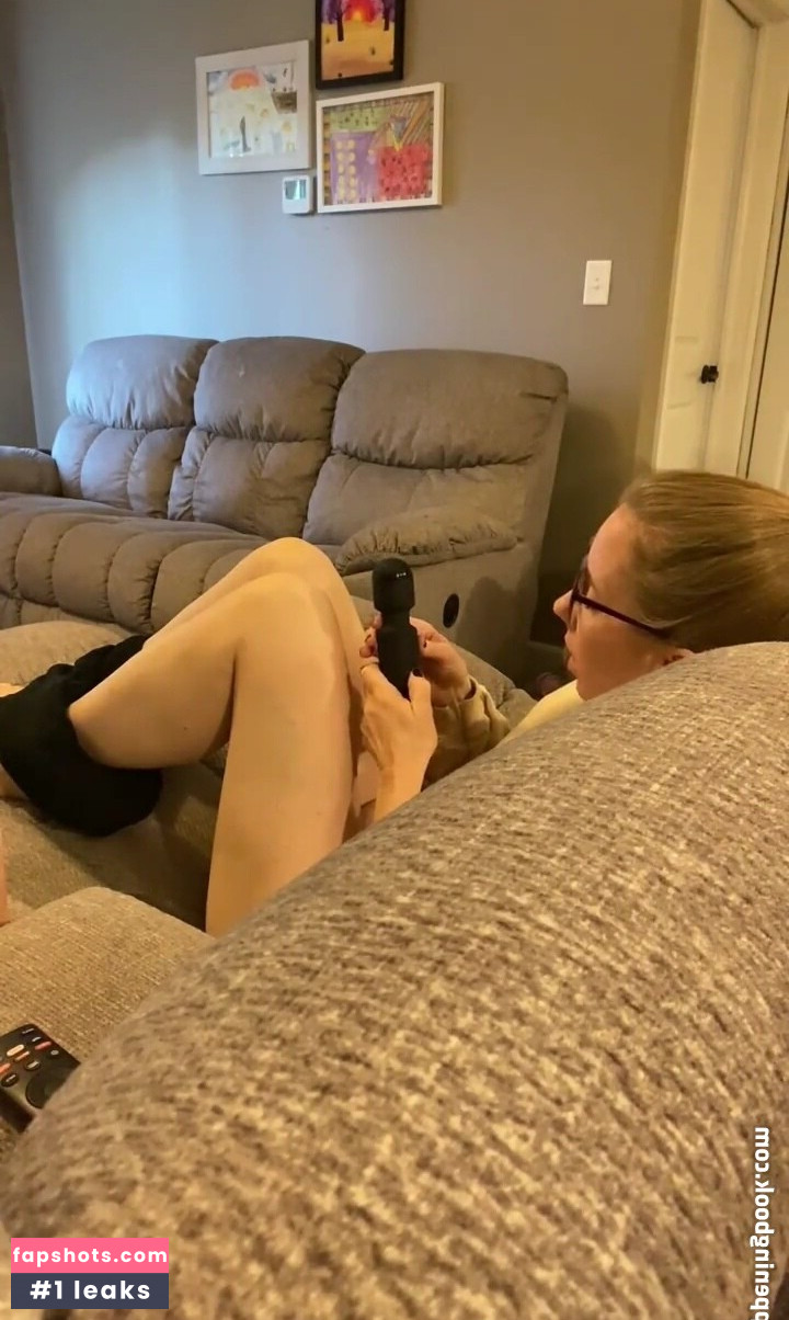 Jennysroom gallery photo #25