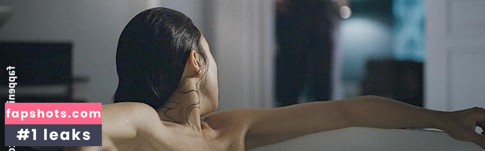 Jeon Do-yeon gallery photo #21