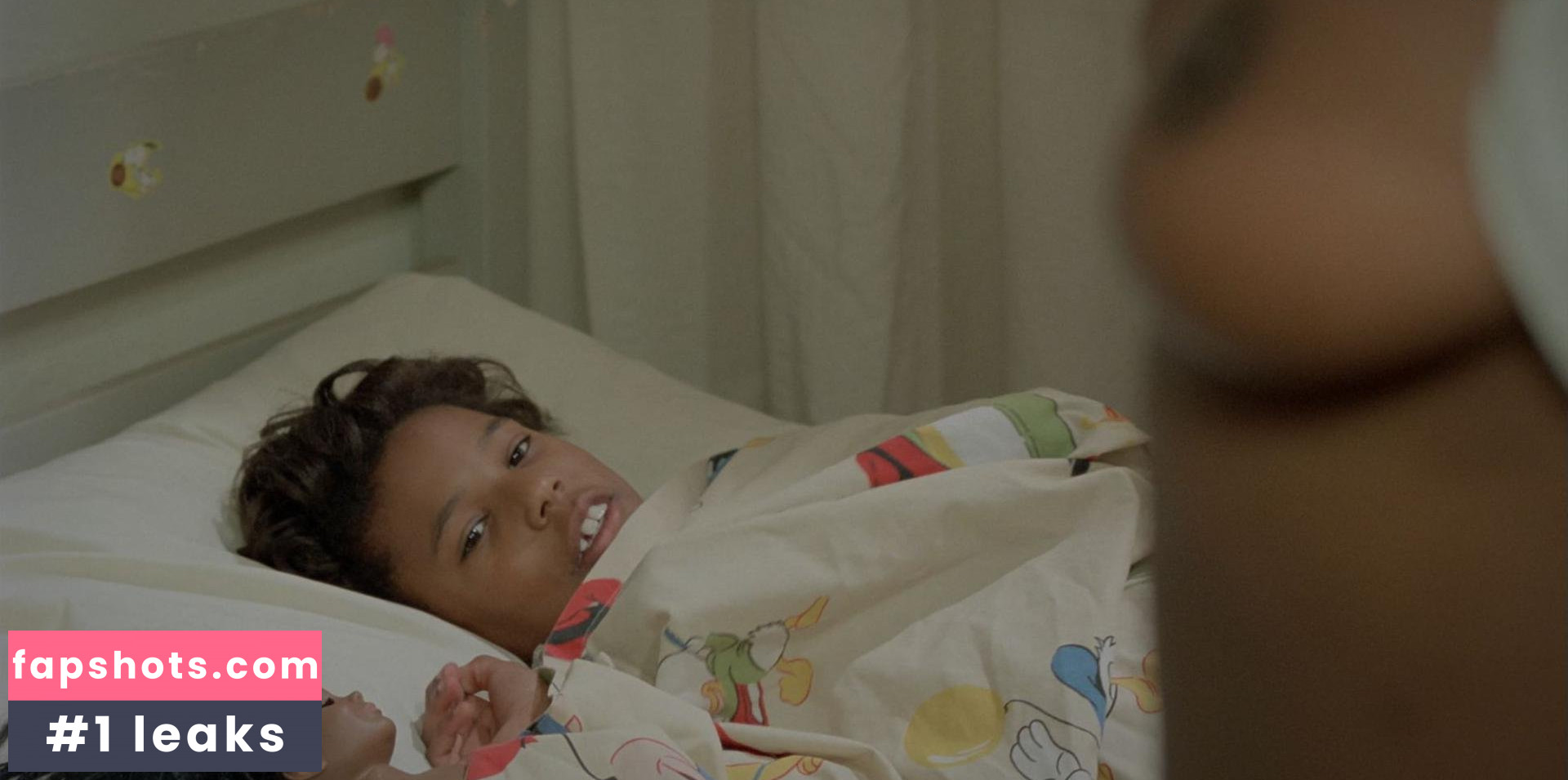 Jerri Hayes nude babe gallery