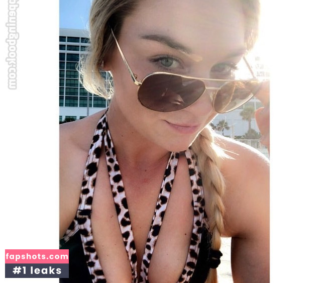 Jes Morse gallery photo #9