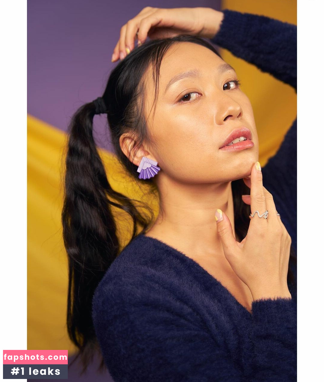 Jess Hong gallery photo #16