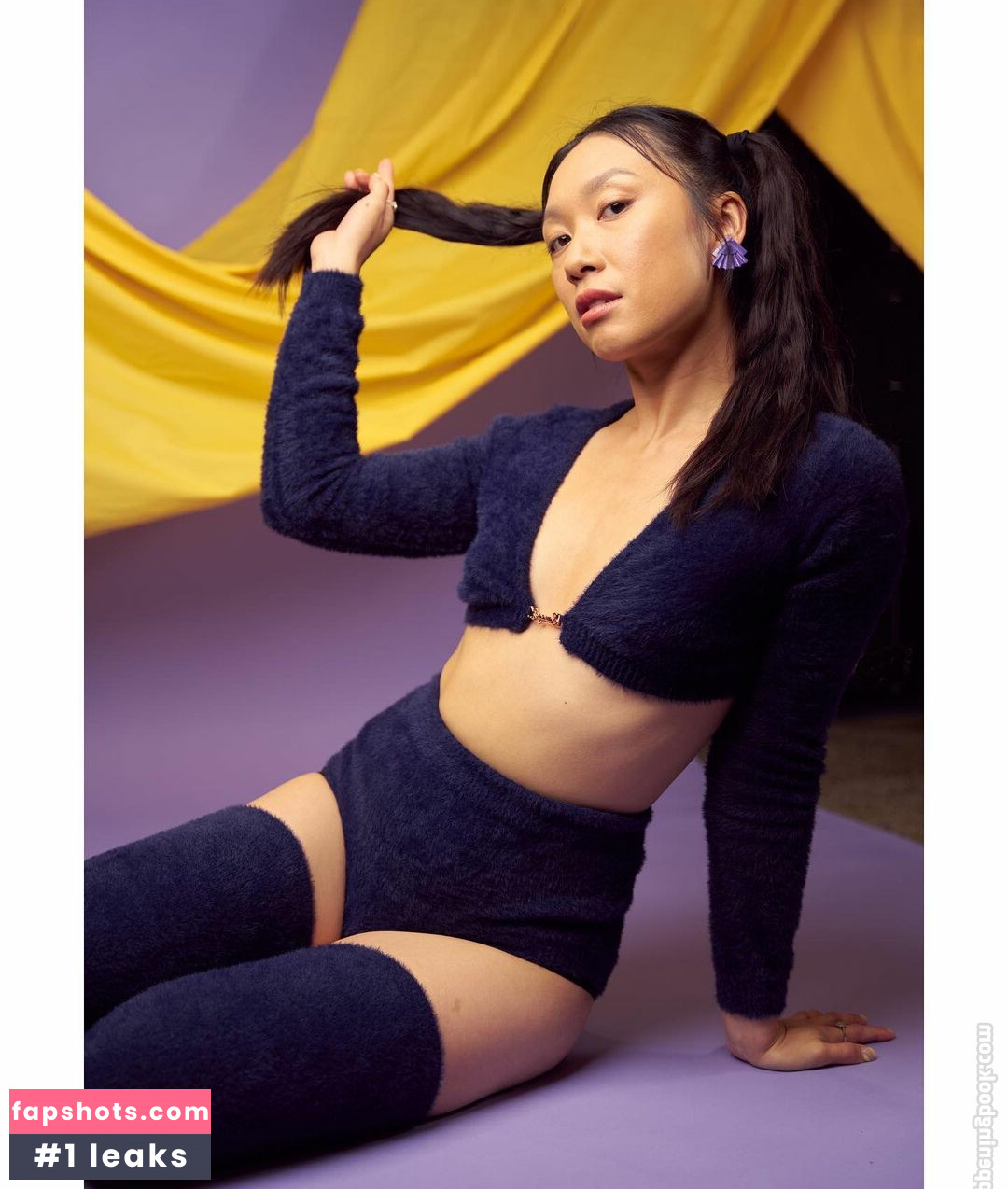 Jess Hong gallery photo #6