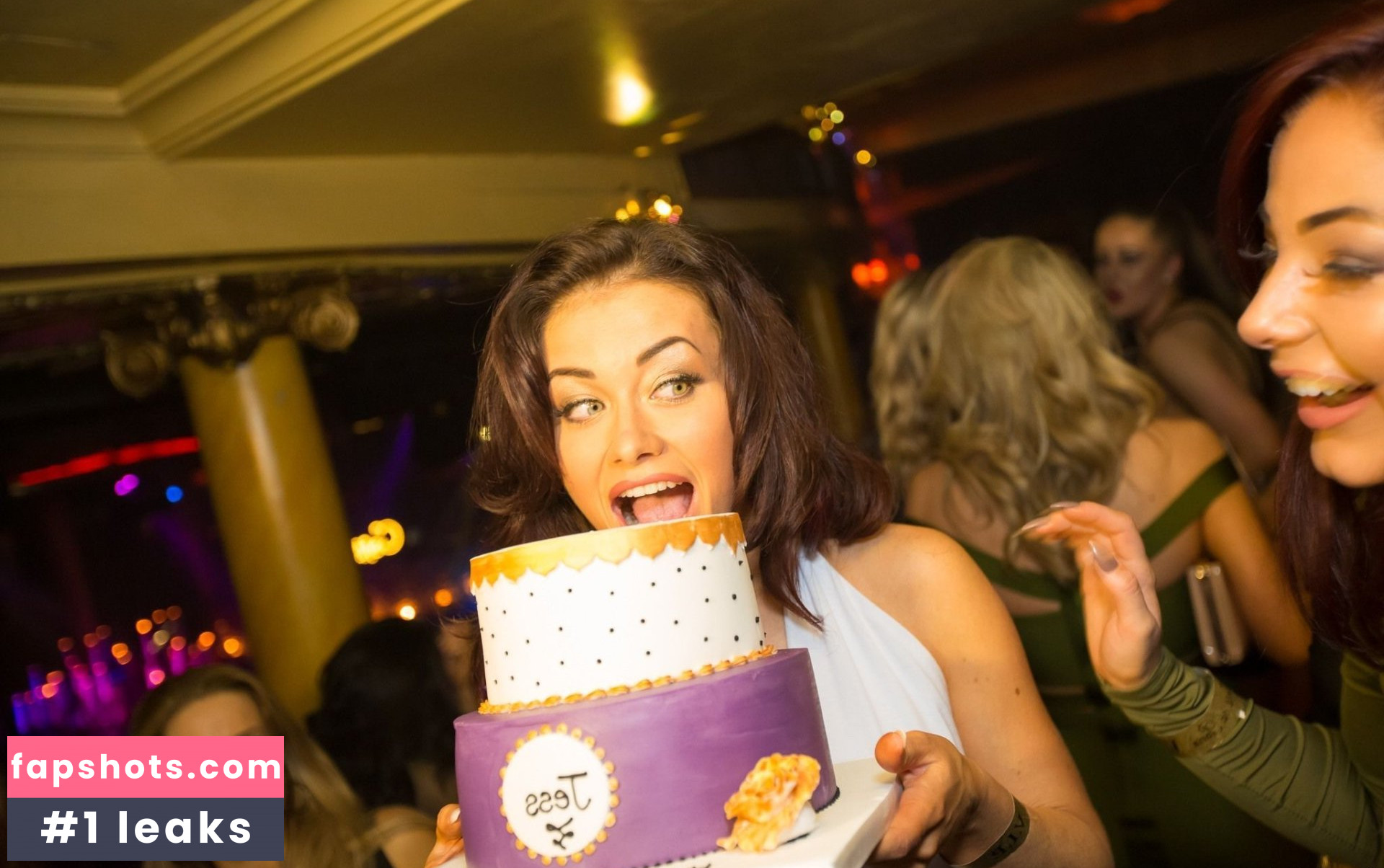 Jess Impiazzi gallery photo #104