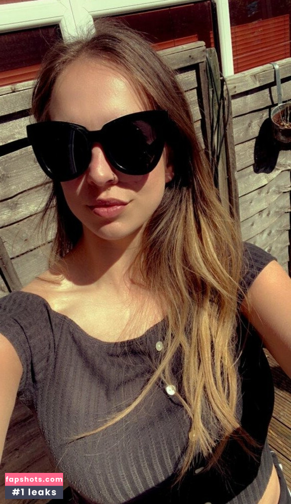 jess_main gallery photo #20