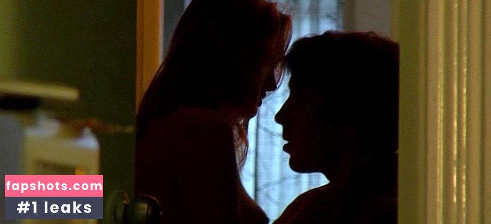 Jess Weixler gallery photo #32