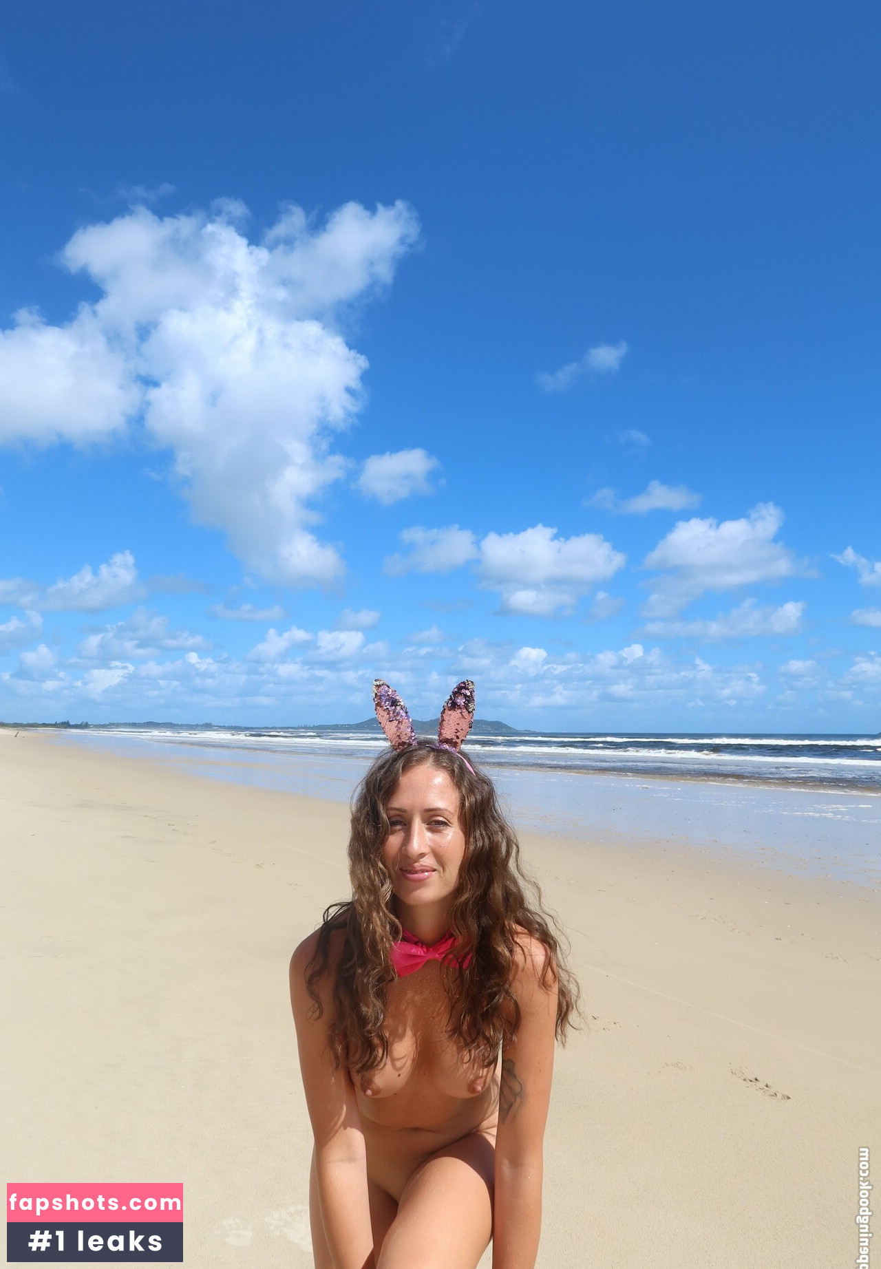 Jessa The Nude Blogger gallery photo #12