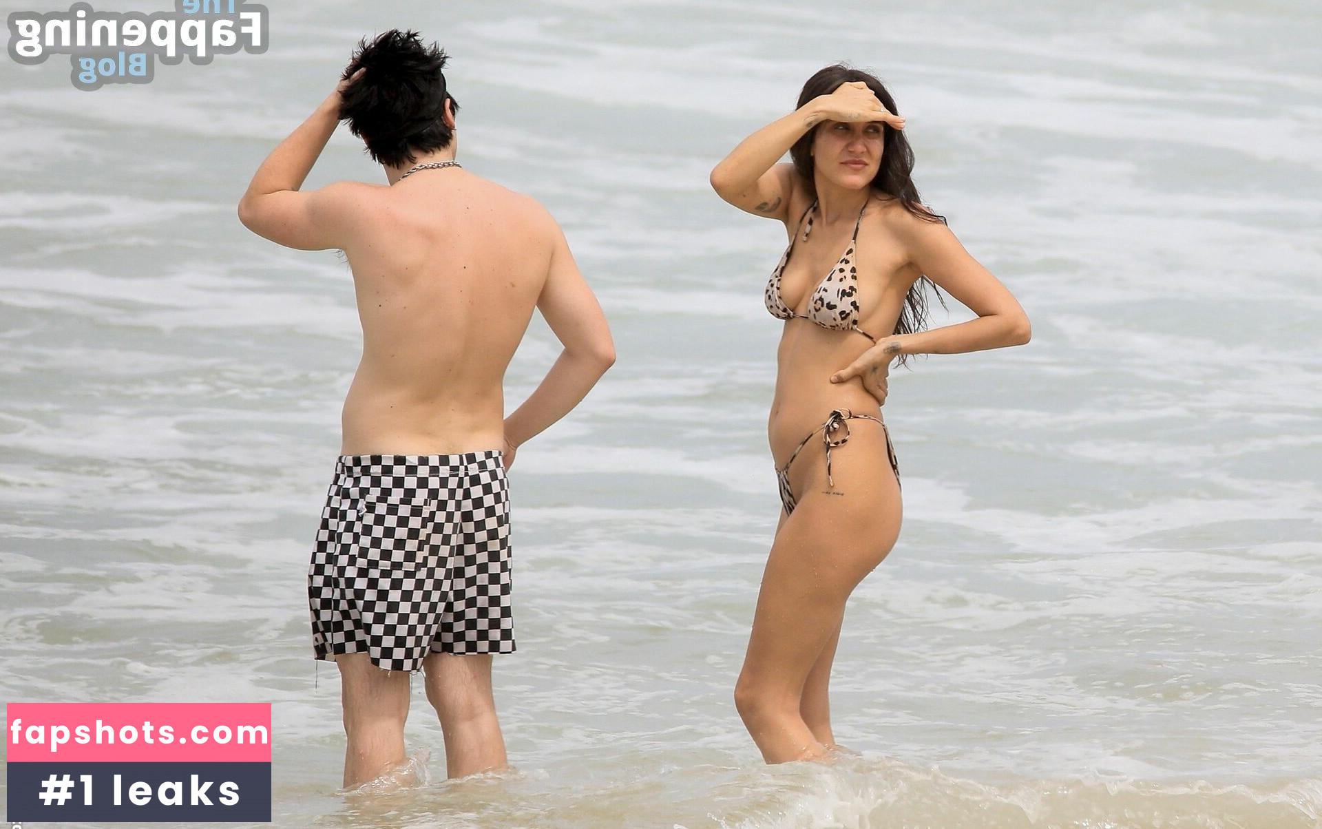 Jesse Jo Stark gallery photo #17