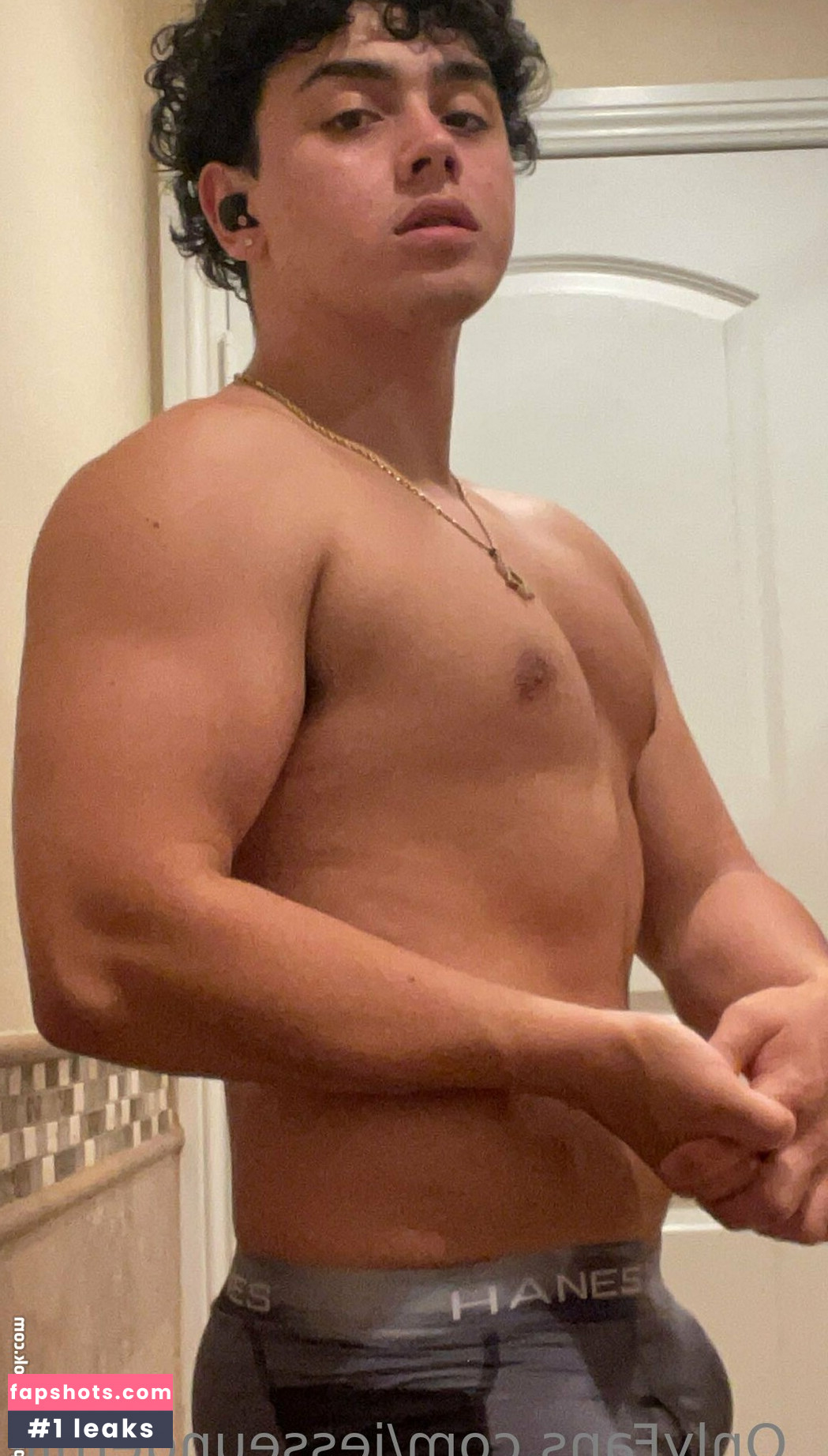 jesseunderhill gallery photo #3