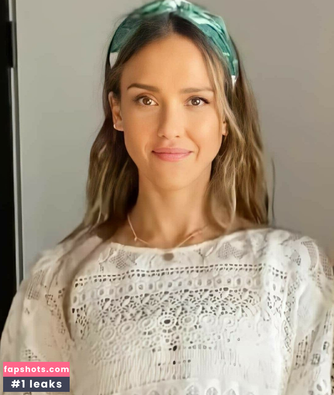 Jessica Alba gallery photo #1004