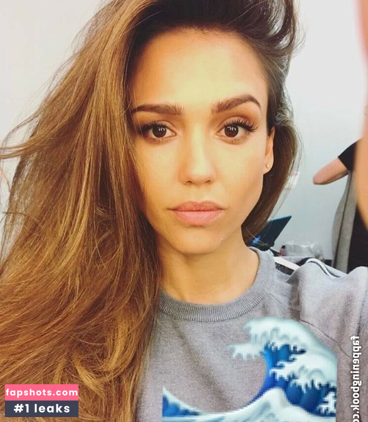 Jessica Alba gallery photo #1011