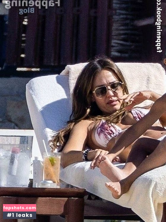 Jessica Alba gallery photo #106
