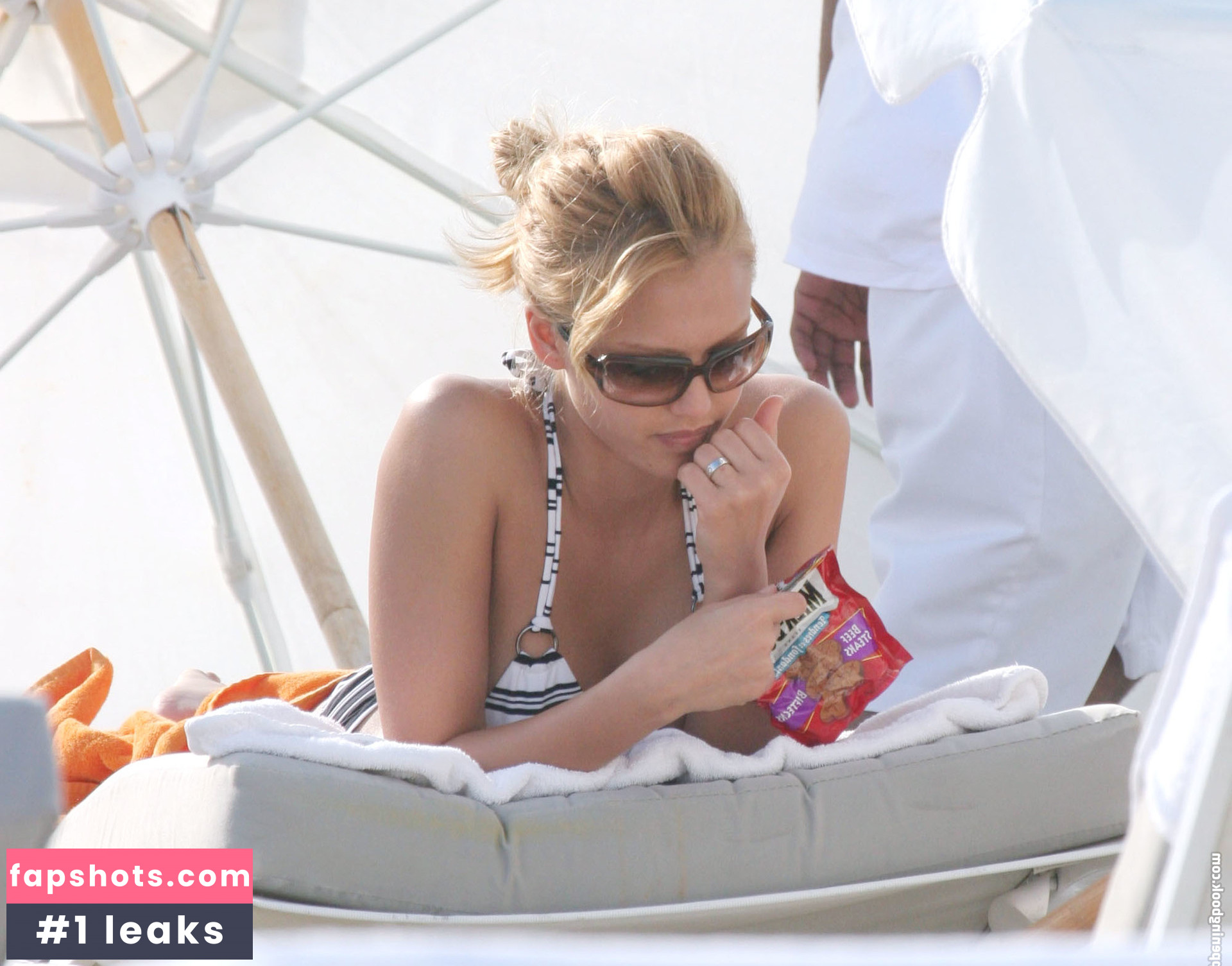 Jessica Alba gallery photo #1308