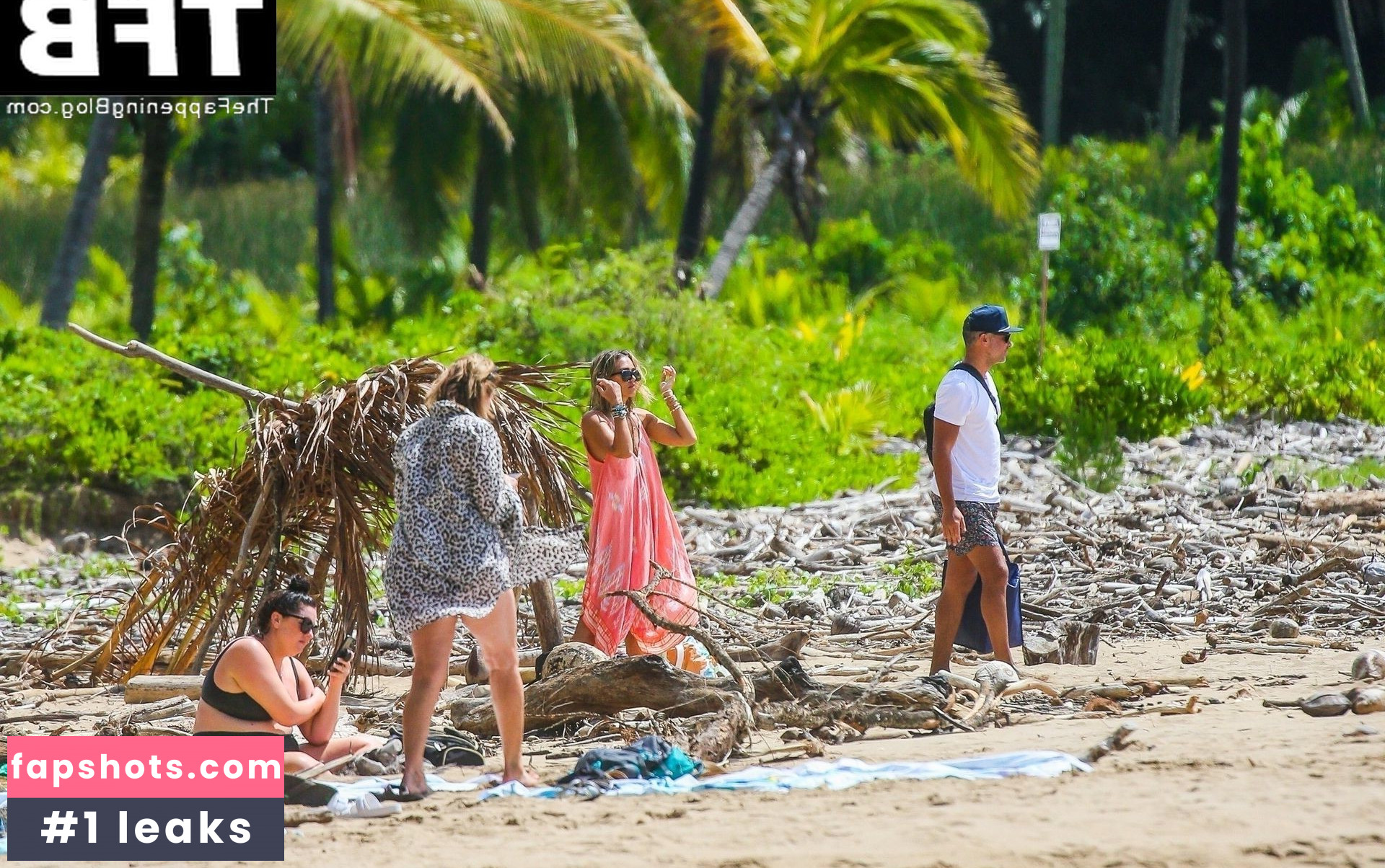 Jessica Alba gallery photo #1414