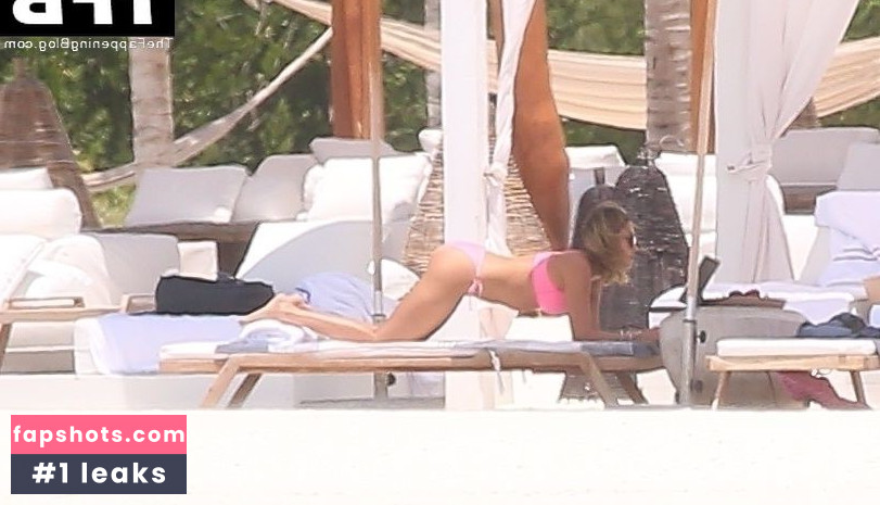 Jessica Alba gallery photo #1566